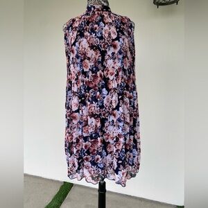 Floral Pleated Dress by Xhilaration size Med